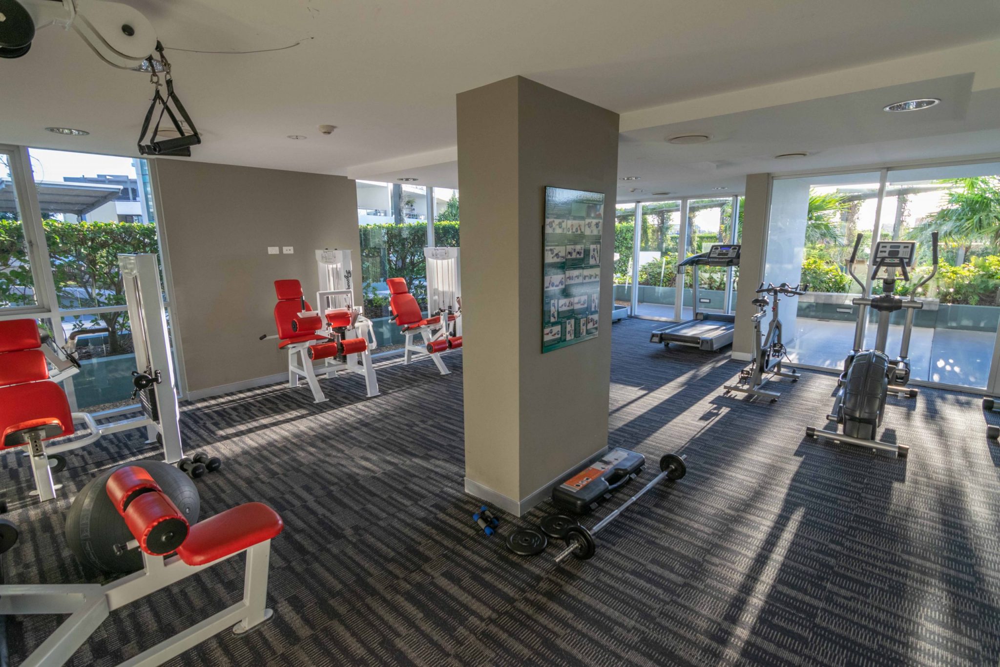 H2O Broadwater Apartments A Rental Community on the Broadwater